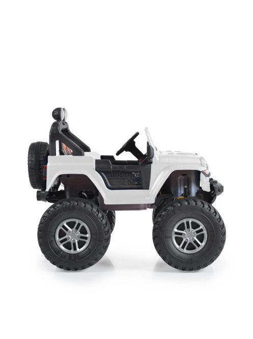BO FUEGO jeep 3 seb., 4 motoros 30 kg FEHÉR