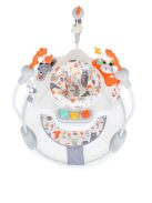 MONI Magic fun baba ugráló pasztel játékkal narancs